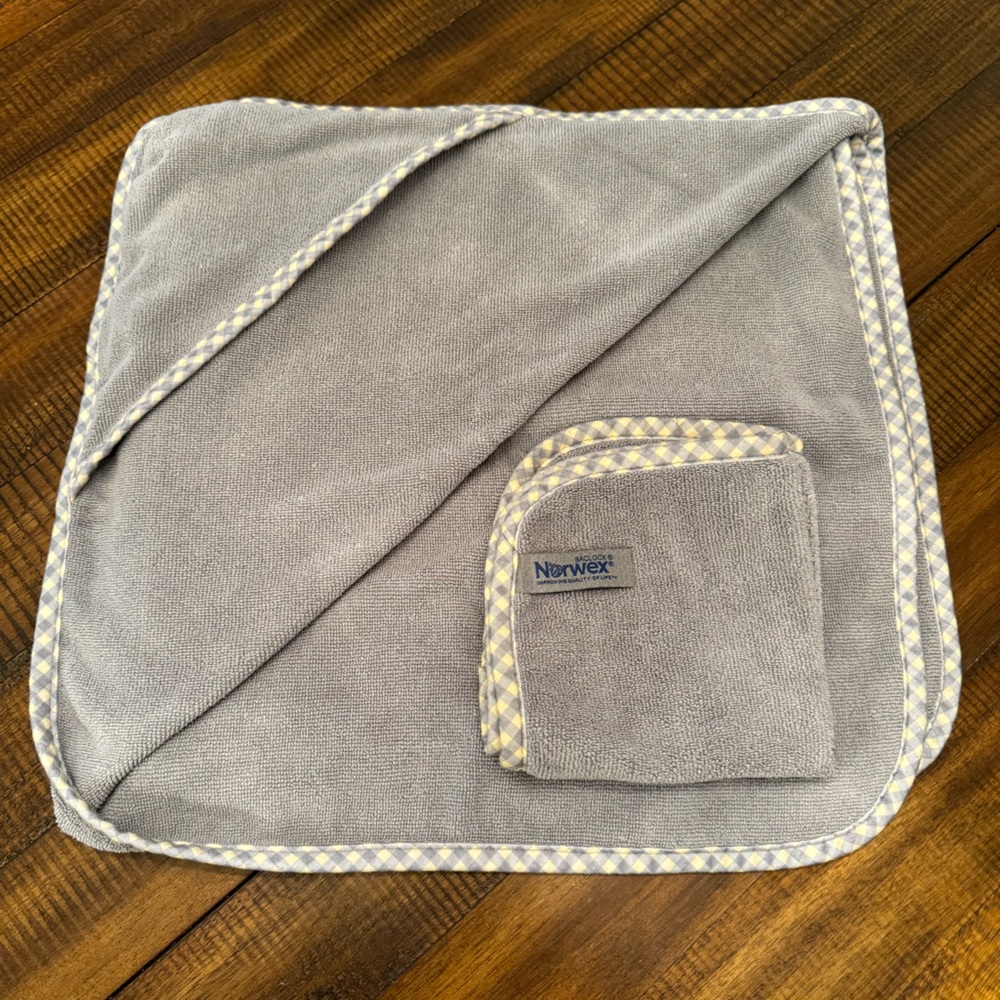 Norwex baby bath set
